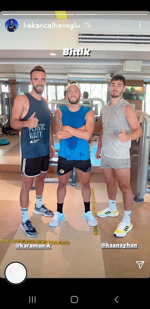 Inter, Calhanoglu suda e si allena in vacanza: il dettaglio nerazzurro non sfugge- immagine 3