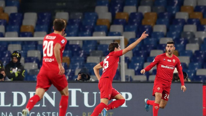 NAPLES, ITALY - JANUARY 18: Federico Chiesa, Pol Lirola and Marco Benassi of ACF Fiorentina celebrate the 0-1 goal scored by Federico Chiesa during the Serie A match between SSC Napoli and ACF Fiorentina at Stadio San Paolo on January 18, 2020 in Naples, Italy. (Photo by Francesco Pecoraro/Getty Images) NAPLES, ITALY - JANUARY 18: Federico Chiesa, Pol Lirola and Marco Benassi of ACF Fiorentina celebrate the 0-1 goal scored by Federico Chiesa during the Serie A match between SSC Napoli and ACF Fiorentina at Stadio San Paolo on January 18, 2020 in Naples, Italy. (Photo by Francesco Pecoraro/Getty Images)