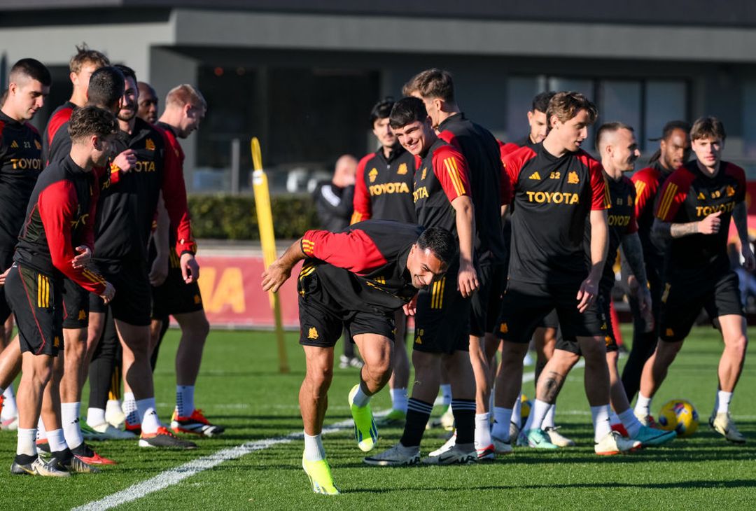 Trigoria, vigilia di Frosinone-Roma: la ‘festa’ dei compagni a Celik – FOTO GALLERY - immagine 17