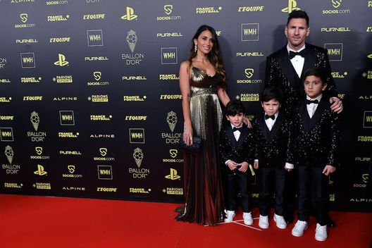 Leo Messi e la moglie parlano della loro vita a Parigi: “I nostri figli? Abbiamo pianto per…” - immagine 1