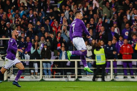 GERMOGLI PH: 9 NOVEMBRE 2022 FIRENZE STADIO ARTEMIO FRANCHI SERIE A FIORENTINA VS SALERNITANA NELLA FOTO ESULTANZA GOL JOVIC Il commento di Poesio: “La qualità ha salvato la Fiorentina dai suoi errori”- immagine 2