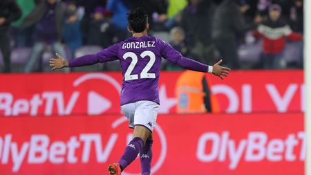 FLORENCE, ITALY - JANUARY 07: Nicolas Ivan Gonzalez of ACF Fiorentina celebrates after scoring a goal during the Serie A match between ACF Fiorentina and US Sassuolo at Stadio Artemio Franchi on January 7, 2023 in Florence, Italy. (Photo by Gabriele Maltinti/Getty Images) Nico Gonzalez