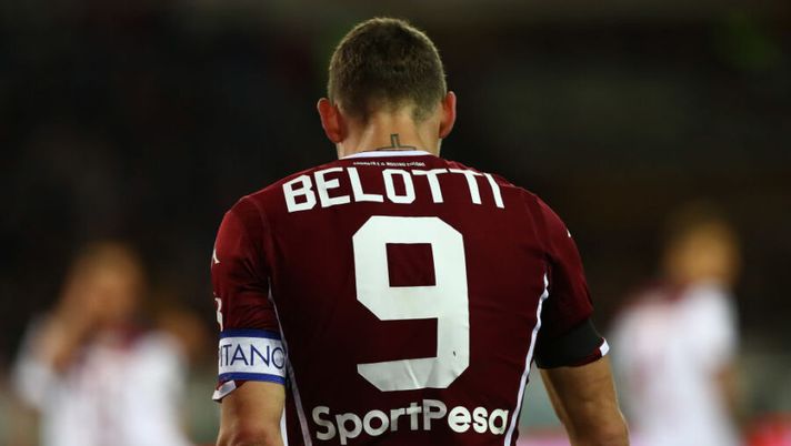 Belotti, colpo al ginocchio e tanta paura. Ma stringe i denti: il Gallo rimane in campo - immagine 1
