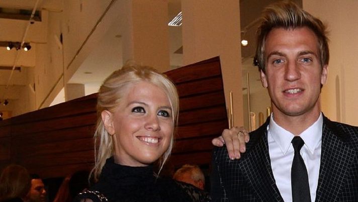 Wanda Nara disposta a tutto per amore: “Per un ex (Maxi Lopez) sono finita in questura” - immagine 1