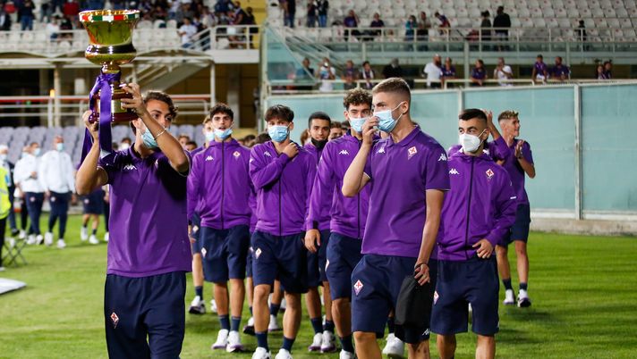 GERMOGLI PH: 28 AGOSTO 2021 FIRENZE STADIO ARTEMIO FRANCHI SERIE A FIORENTINA VS TORINO NELLA FOTO LA FIORENTINA PRIMAVERA SFILA CON LA COPPA 