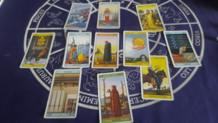 Il calcio d'inizio dei...tarocchi: avevano previsto tutto 