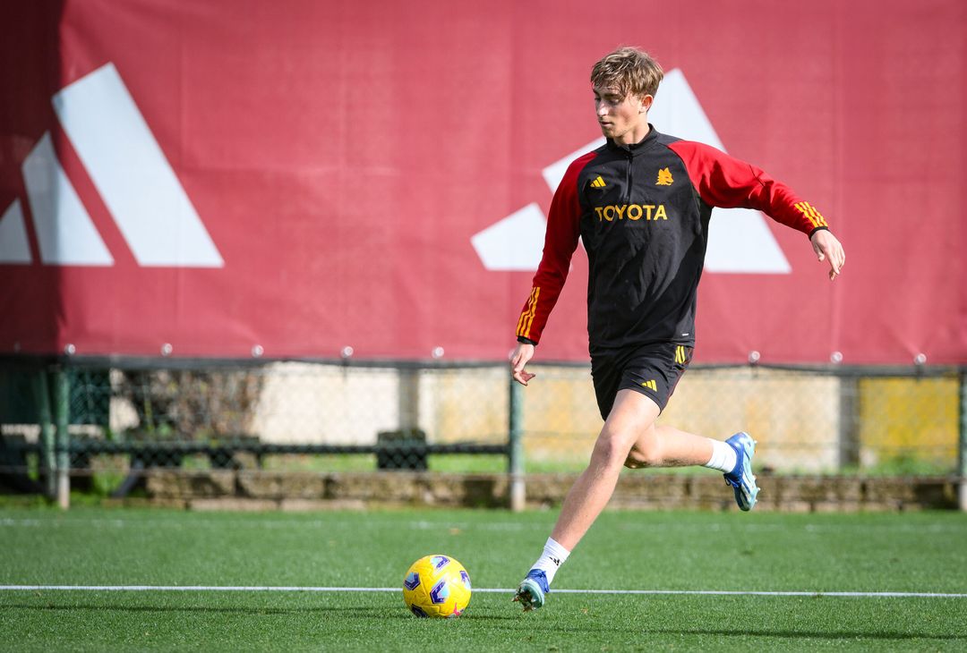 Roma, la rifinitura alla vigilia dell’Atalanta – FOTOGALLERY - immagine 42