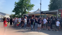 VIDEO Padova-Palermo, tifosi rosanero cantano sulle note di “Ostia Lido”