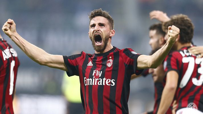 Fabio Borini durante Inter-Milan (credits: LaPresse/A.C. Milan) Fabio Borini Inter-Milan
