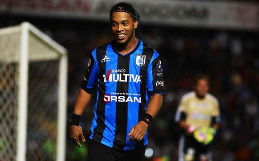 Messico, un compagno di Ronaldinho: “Feste pazzesche a casa sua, i camerieri ti servivano da bere”- immagine 4