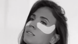 VIDEO / Carolina sempre in formissima! La Marcialis fa sognare col suo décolleté