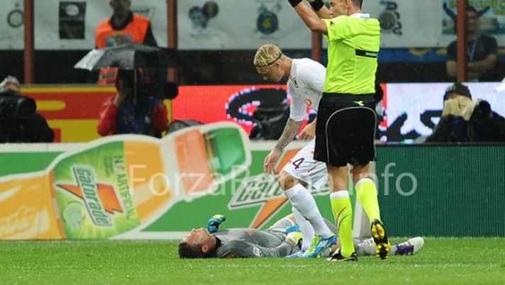 Stekelenburg: “Il colpo alla testa di Lucio? Cose che succedono nel calcio”. - immagine 1