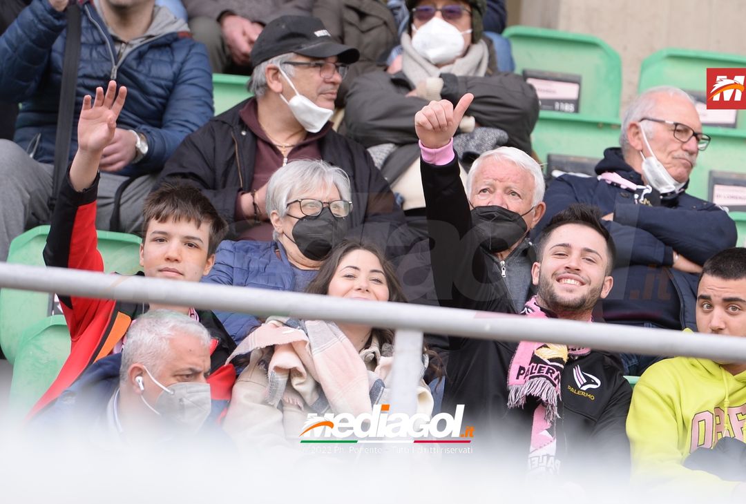 FOTO, i tifosi allo stadio per Palermo – Fidelis Andria 1-1 (Gallery) - immagine 43