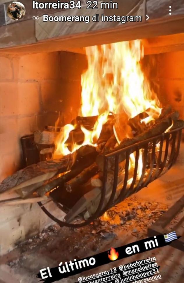 FOTO – Torreira prepara il ritorno in Italia: “Ultimo falò in Uruguay”- immagine 2