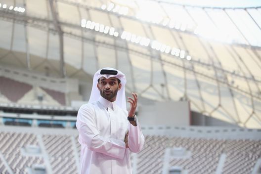 DOHA, QATAR - JANUARY 04: Hassan Al Thawadi, the Secretary General of the Qatar's Supreme Committee for Delivery and Legacy (SC) talks to the media during a presentation at the at Khalifa International Stadium on January 4, 2018 in Doha, Qatar. (Photo by Alex Grimm/Bongarts/Getty Images) Qatar entusiasta del Mondiale: adesso punta alle Olimpiadi del 2036- immagine 2