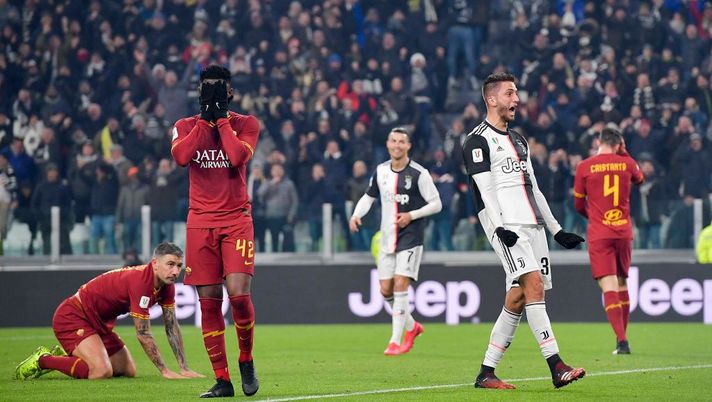 TURIN, ITALY - JANUARY 22:  Rodrigo Bentancur of Juventus celebrates after scoring the goal of 2-0 during the Coppa Italia Quarter Final match between Juventus and AS Roma at Allianz Stadium on January 22, 2020 in Turin, Italy.  (Photo by Daniele Badolato - Juventus FC/Juventus FC via Getty Images) 