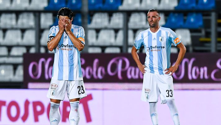 CHIAVARI, ITALY - JULY 24: Andrea Paolucci and Fabrizio Poli of Virtus Entella reacts with disappointment after Cristian Buonaiuto of Perugias goal during the Serie B match between Virtus Entella and AC Perugia at Aldo Gastaldi Stadium on July 24, 2020 in Chiavari, Italy. (Photo by Paolo Rattini/Getty Images for Lega Serie B) CHIAVARI, ITALY - JULY 24: Andrea Paolucci and Fabrizio Poli of Virtus Entella reacts with disappointment after Cristian Buonaiuto of Perugias goal during the Serie B match between Virtus Entella and AC Perugia at Aldo Gastaldi Stadium on July 24, 2020 in Chiavari, Italy. (Photo by Paolo Rattini/Getty Images for Lega Serie B)