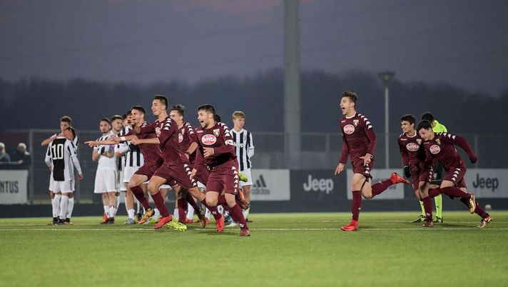 VINOVO, ITALY - NOVEMBER 29: Torino Celebrating during the TIM Cup Primavera match between Juventus U19 and Torino FC U19 at Juventus Center Vinovo on November 29, 2017 in Vinovo, Italy.  (Photo by Daniele Badolato - Juventus FC/Juventus FC via Getty Images) 