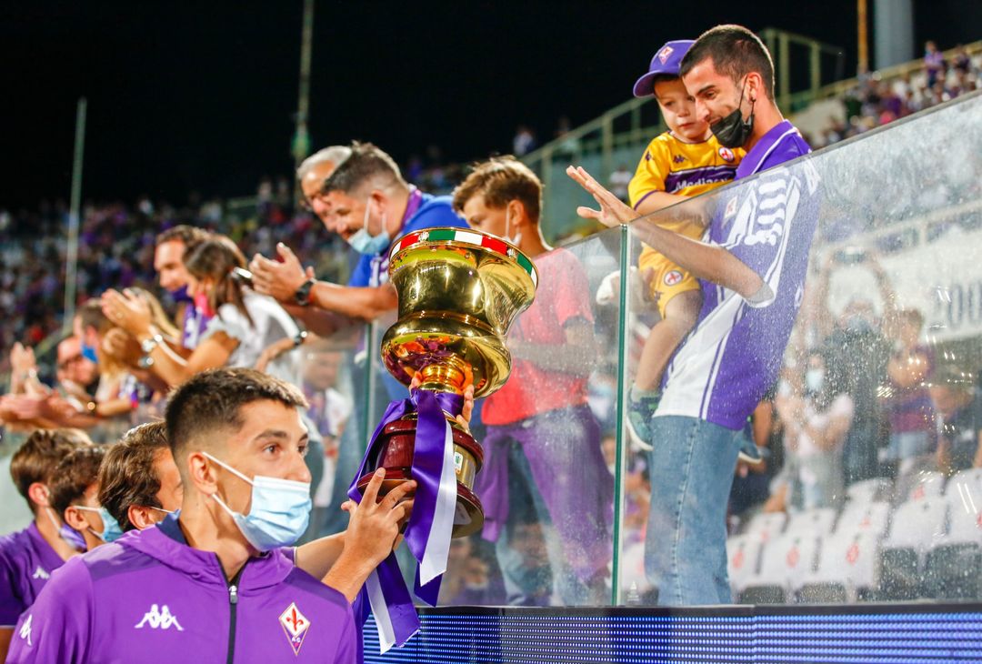  GERMOGLI PH: 28 AGOSTO 2021 FIRENZE STADIO ARTEMIO FRANCHI SERIE A FIORENTINA VS TORINO NELLA FOTO LA FIORENTINA PRIMAVERA SFILA CON LA COPPA 