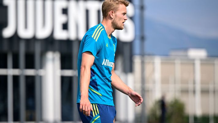 Matthjs de Ligt, difensore olandese, passerà dalla Juventus al Bayern Monaco