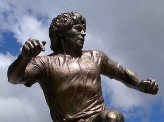 Statua Maradona, l’artista Sepe: “Deluso per la situazione che si è creata”- immagine 2