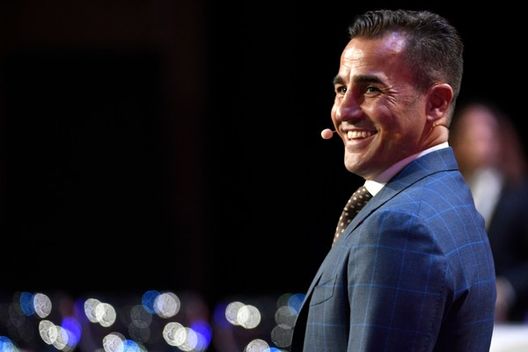 Cannavaro (Getty Images) Cannavaro (Getty Images)