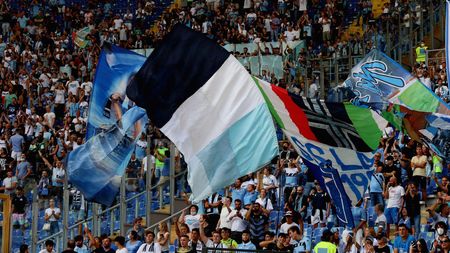 ROME, ITALY - AUGUST 28:  SS Lazio fans support their team before the Serie A match between SS Lazio and Spezia Calcio at Stadio Olimpico on August 28, 2021 in Rome, Italy.  (Photo by Paolo Bruno/Getty Images)
